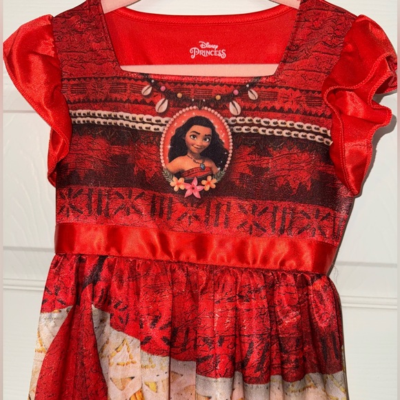 Disney Princess Moana Nightgown - Picture 3 of 9